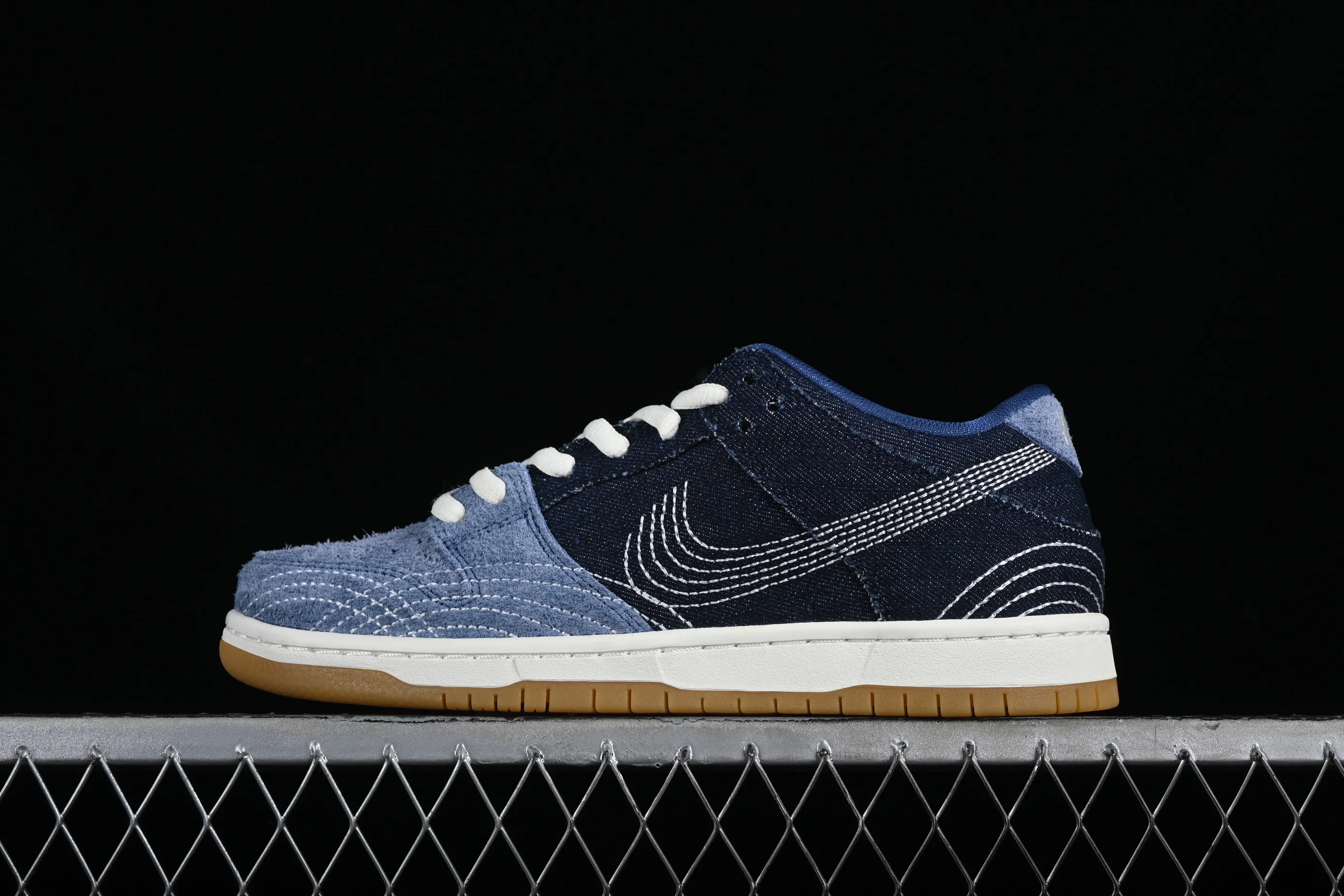 All Categories Nk SB Dunk Series Nk SB Dunk Low Low-top sneakers Nk SB Dunk Low Pro Prm "Denim Gum" Denim denim low-top casual sneakers CV0316-400